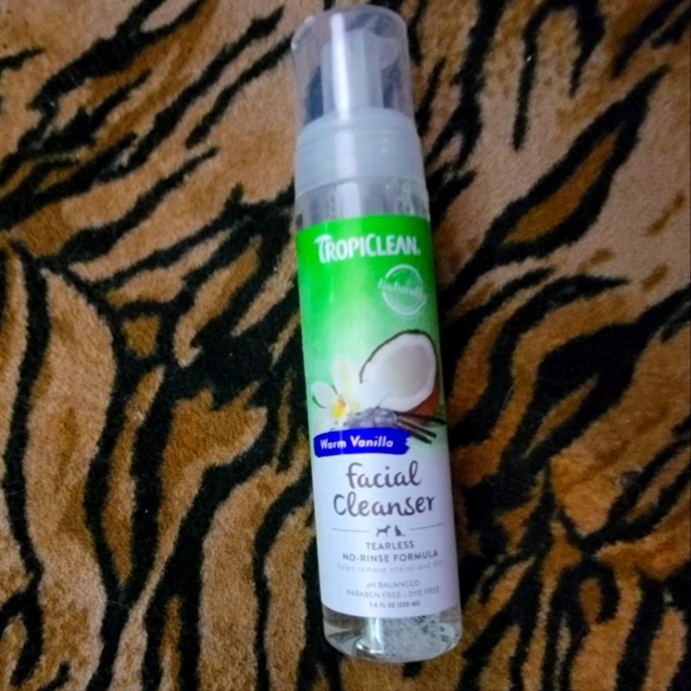 Pet Tropiclean Dog Or Cat Facial Cleanser - 7.4 Oz